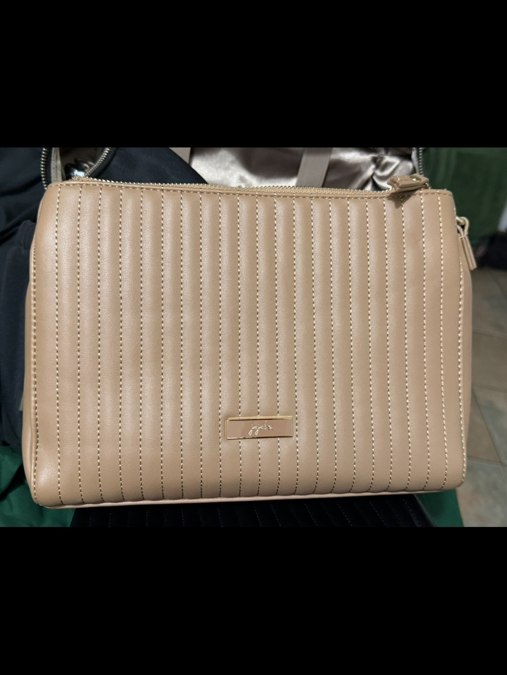 Jujube Day To Night Crossbody Bag and Accessories